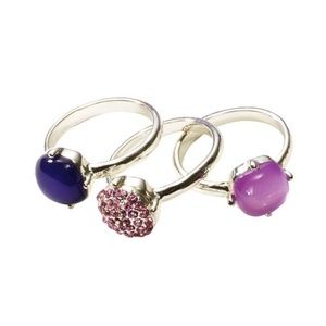 3/$35 item! Avon Purple Stackable Rings